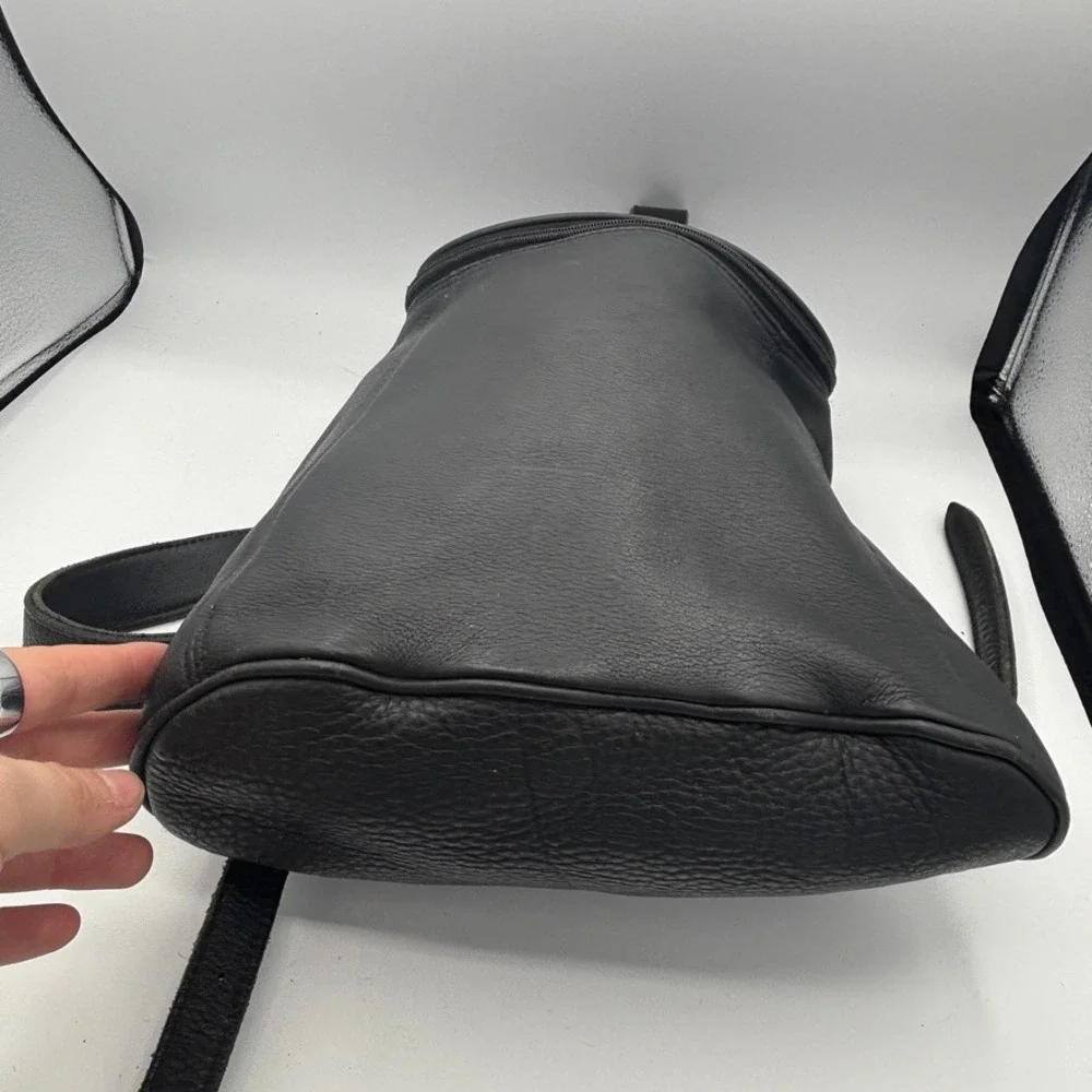 Vtg M. London Leathercraft Backpack Black Leather Purse Minimalist Rucksack EUC
